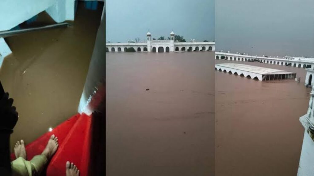 Gurdwara Darbar Sahib in Pakistan flooded after Ravi River overflows 2 Ravi River