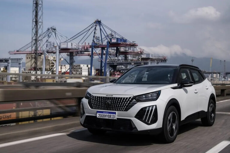 Peugeot's hybrid SUV is becoming a hit in Brazil: the 2008 Hybrid 2026 arrives cheaper than the Kardian and excites with its premium package